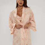 Robe Clássico Lótus