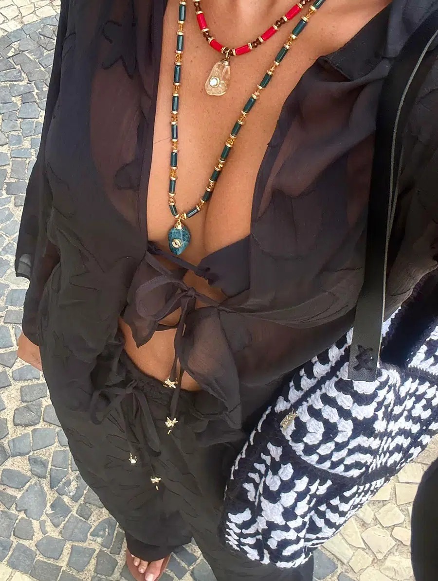 Blusa Bata Preta com Amarração Orla - Imagem 7