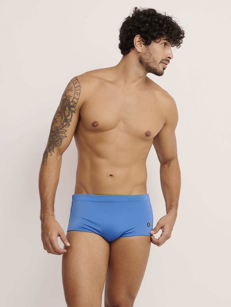 sunga-slip-azul-man_1 Sunga slip azul masculina da Linha Man em tecido de secagem rápida.