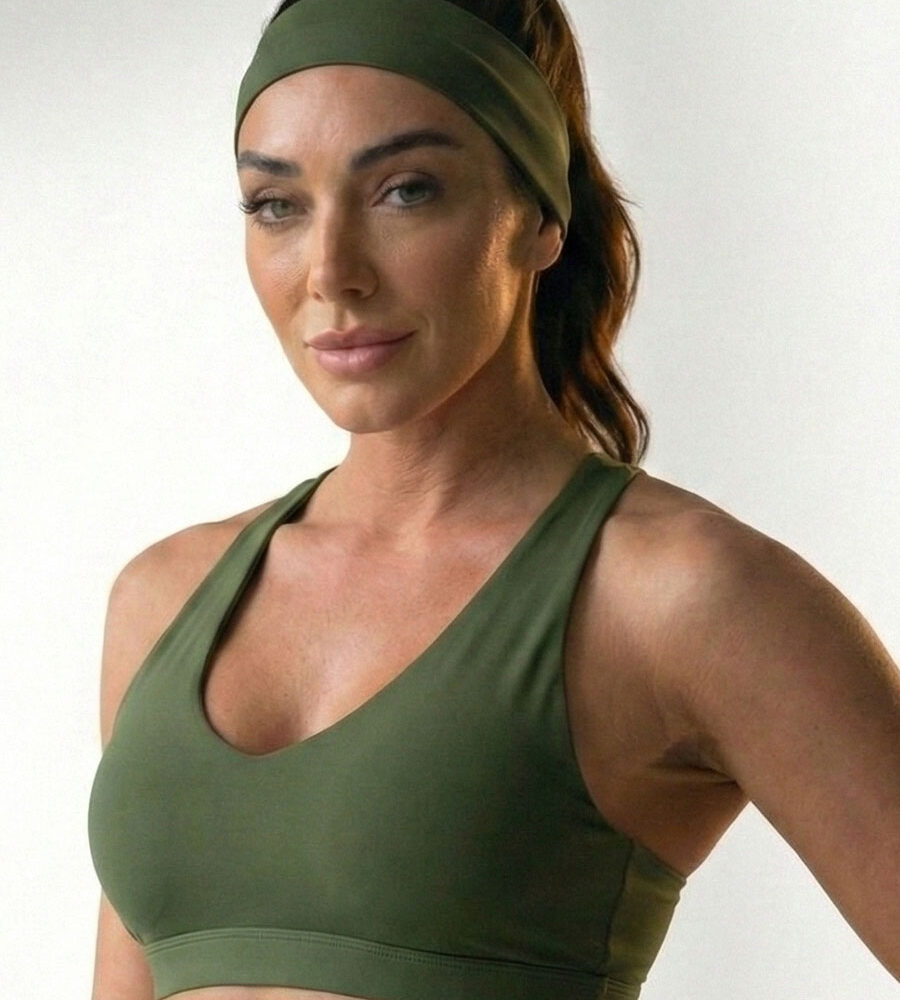 Faixa de cabelo Wellness em tecido confortável, ideal para treinos e momentos de autocuidado.