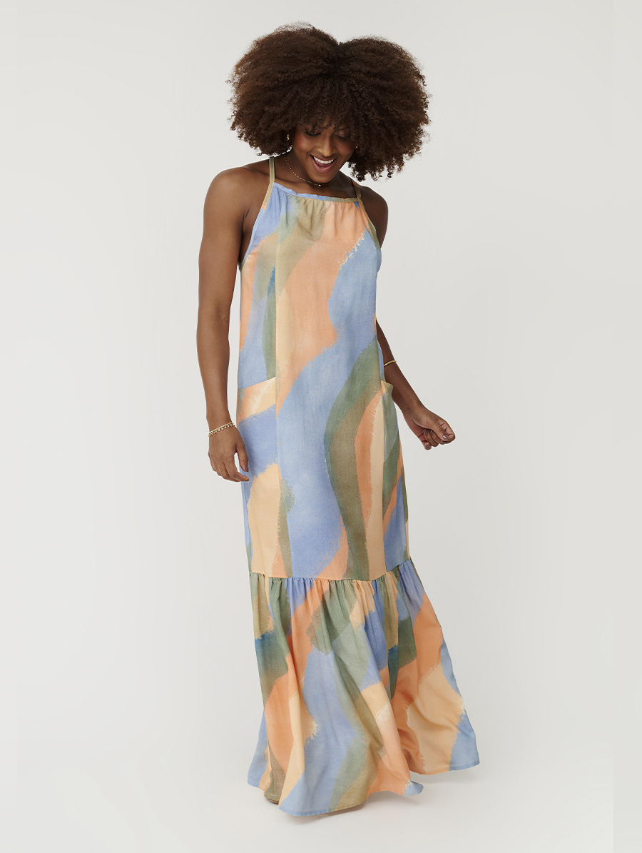Vestido frente única estampa Maré em viscolinho com argola em resina e bolsos Belles