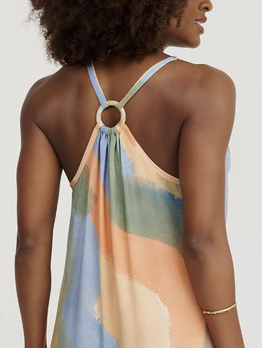 Vestido frente única estampa Maré em viscolinho com argola em resina e bolsos Belles
