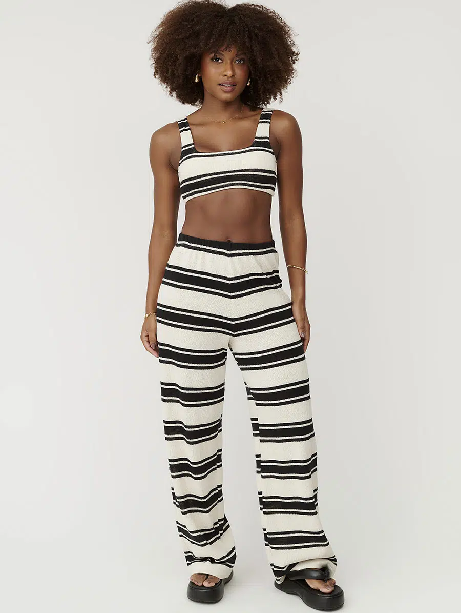 Calça reta em tricô listrado preto e branco com cintura elástica Belles